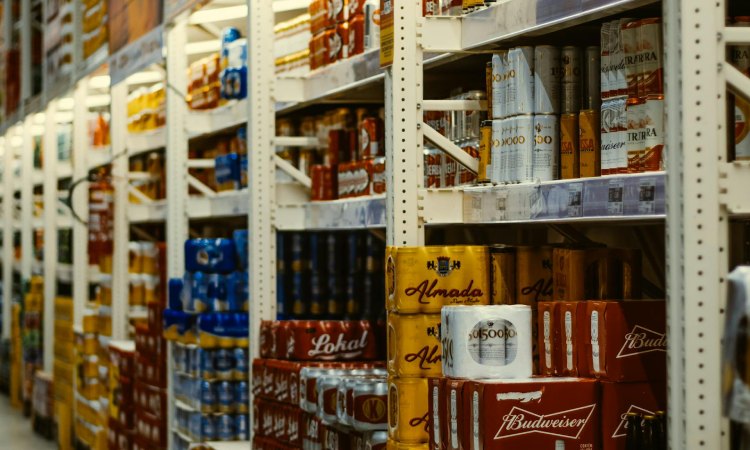 Rak minimarket, Sumber: pexels.com