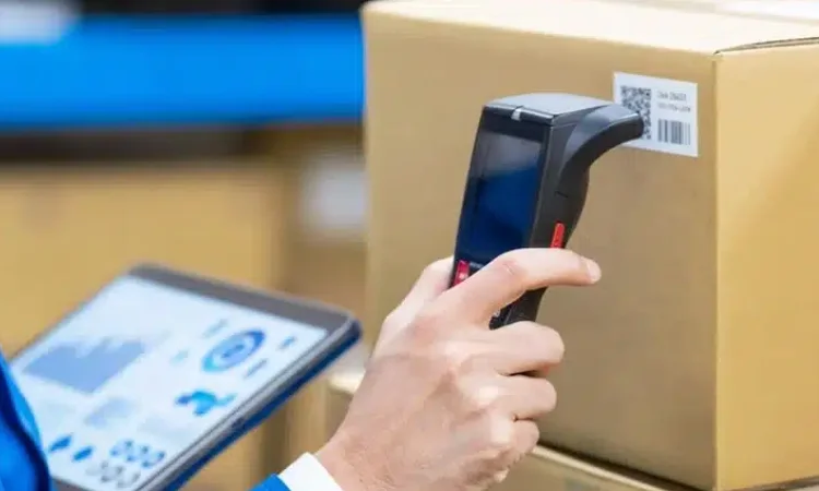 Kelebihan sistem barcode gudang, Sumber: logimaxwms.com