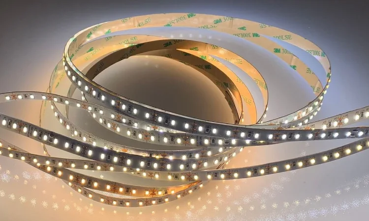 LED Strip, Sumber: led-lighthouse.co.uk